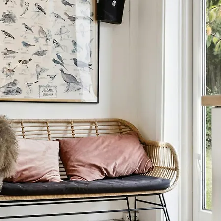 All-year Oasis With Sea Field And Nature Views 펜션 Ebberup