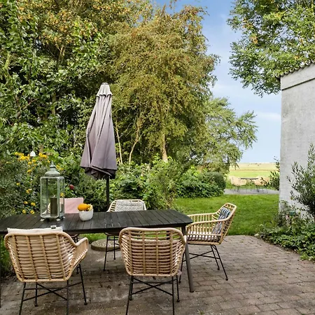 펜션 All-year Oasis With Sea Field And Nature Views Ebberup